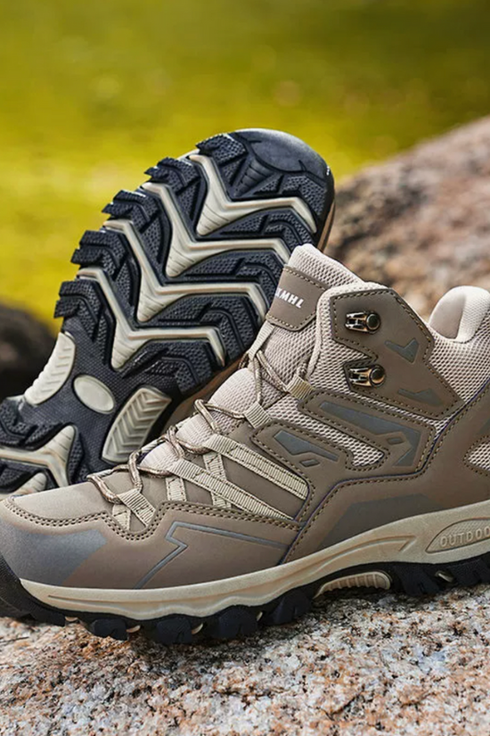 Giày Terra Shoes cổ cao, chống nước, siêu nhẹ – bảo vệ chân tối đa, chinh phục mọi địa hình