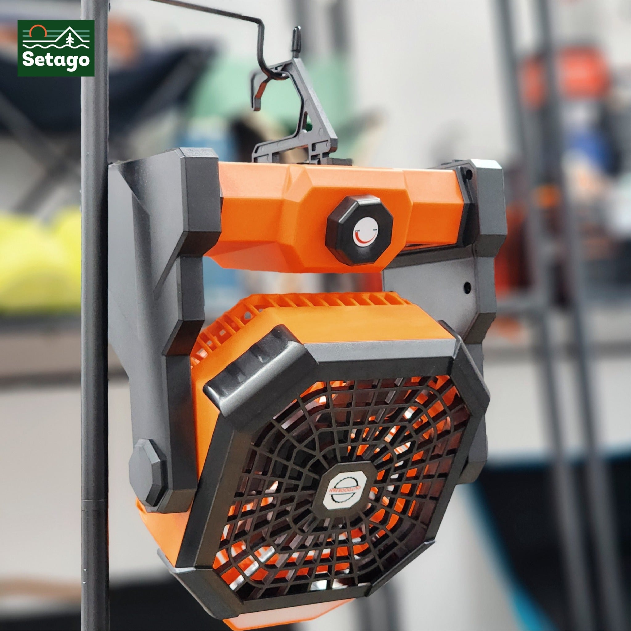 Quạt cắm trại kết hợp đèn chiếu sáng siêu tiết kiệm điện, gọn nhẹ dùng để bàn hoặc treo đều phù hợp