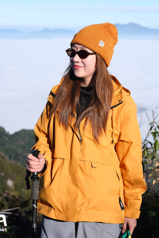 Áo khoác dã ngoại Aura - dáng oversize năng động với cổ cao giúp chống gió, chống thấm nước, chống nắng tối ưu