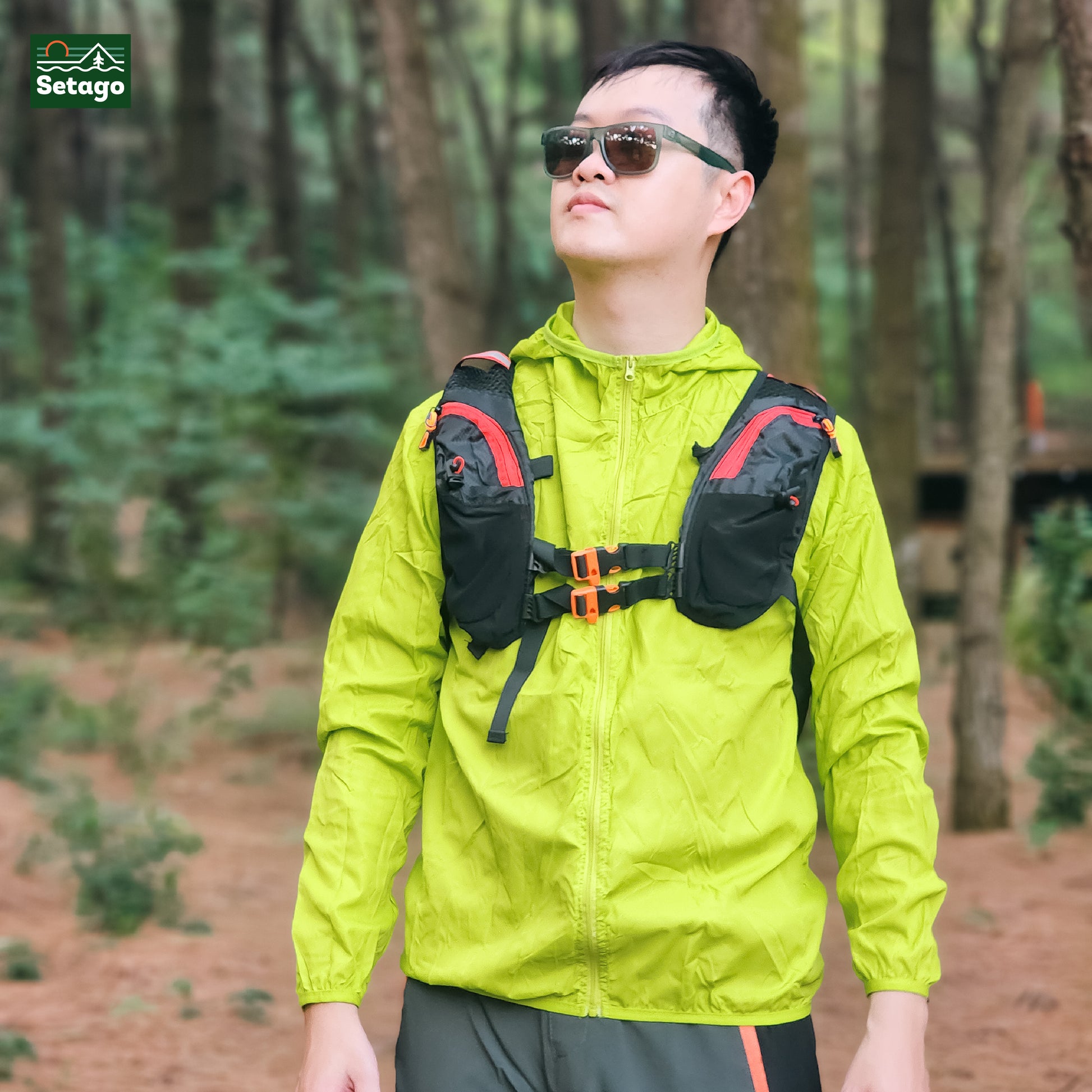 Balo Trail 10L - siêu nhẹ, thiết kế vest ôm sát, lưới tổ ong thoáng khí, tích hợp ngăn chứa nước