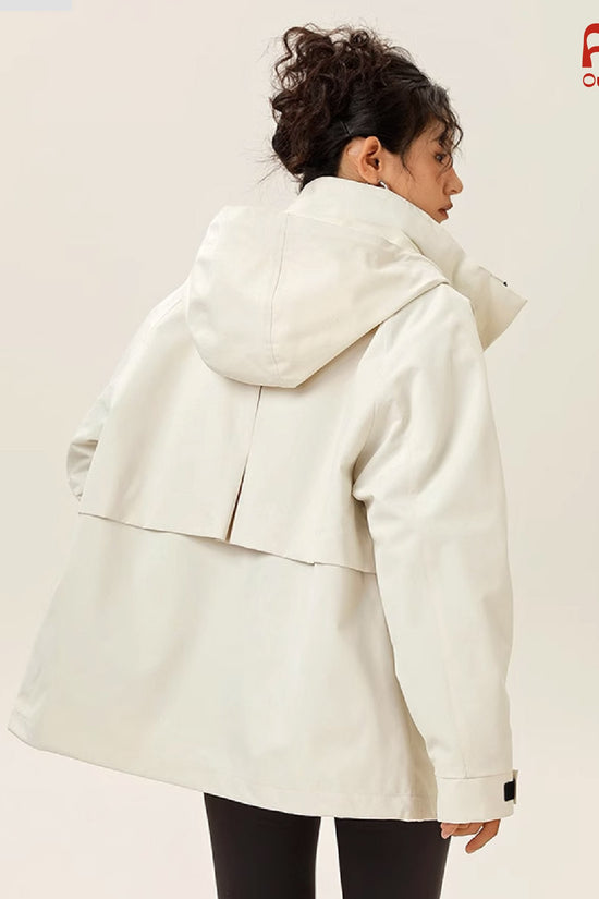 Áo khoác dã ngoại Aura - dáng oversize năng động với cổ cao giúp chống gió, chống thấm nước, chống nắng tối ưu