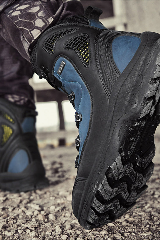 Giày dã ngoại cao cổ chống nước ADV Boots – dùng cho hoạt động leo núi, phượt, hoạt động ngoài trời, thể thao có khả năng chống nước.