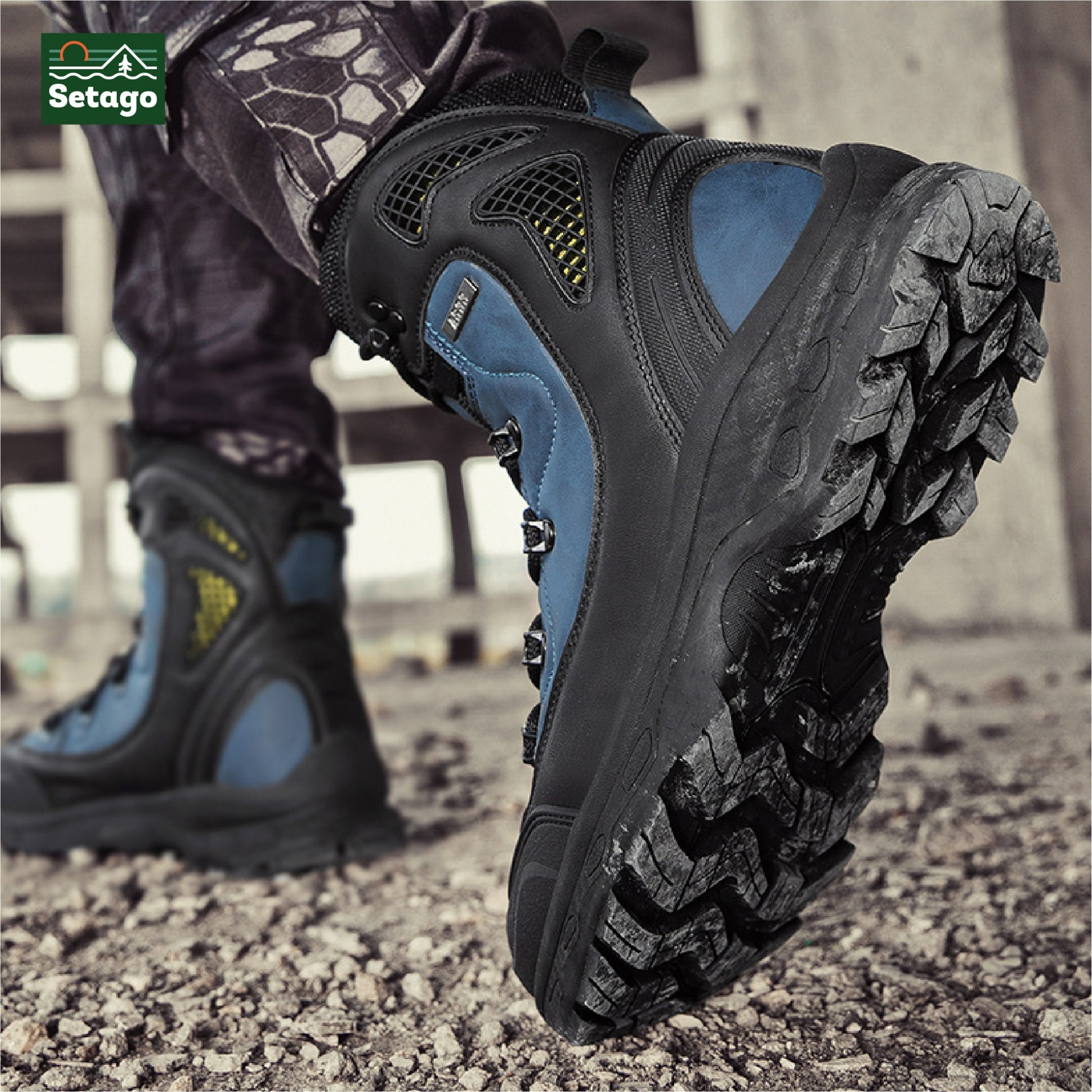 Giày dã ngoại cao cổ chống nước ADV Boots – dùng cho hoạt động leo núi, phượt, hoạt động ngoài trời, thể thao có khả năng chống nước.