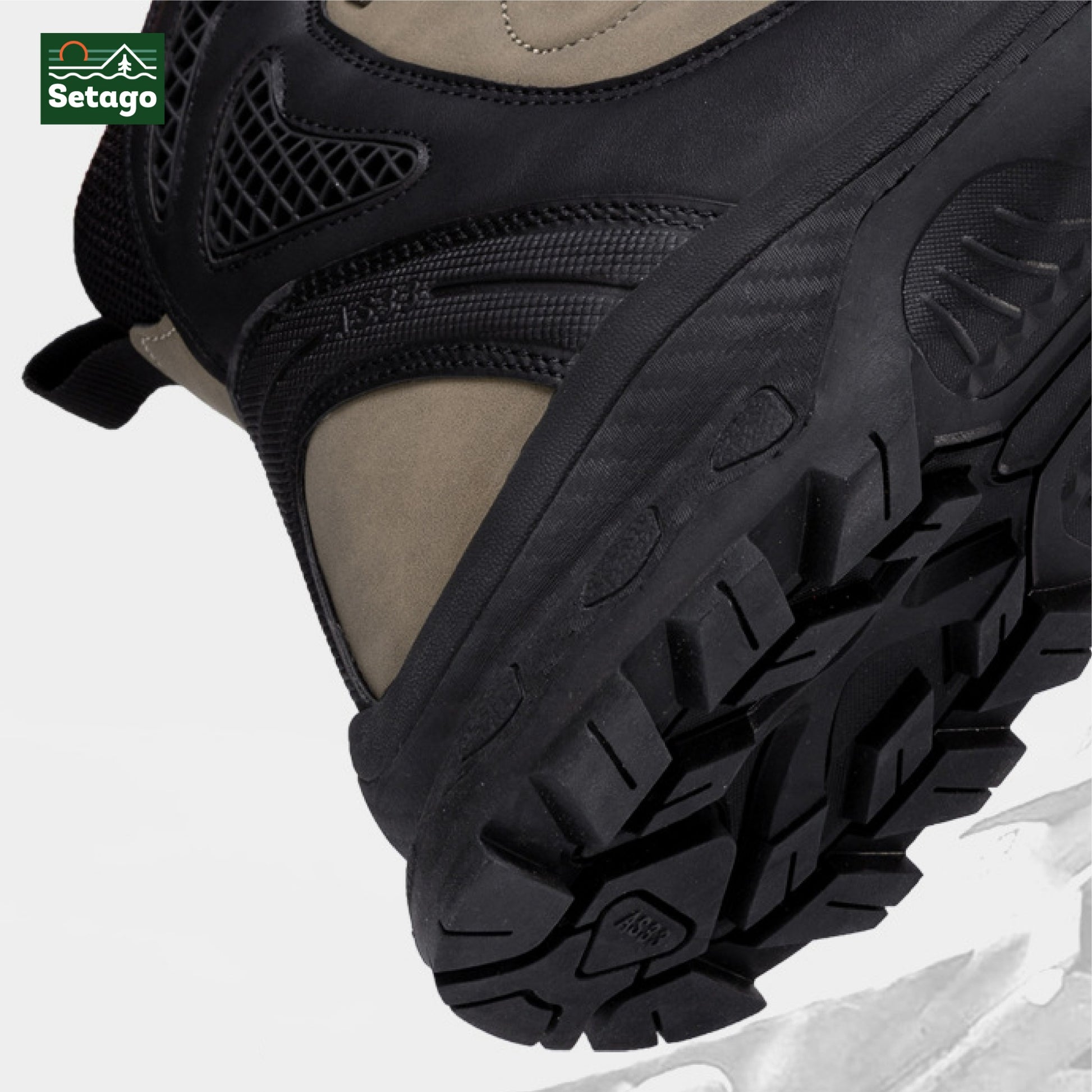 Giày dã ngoại cao cổ chống nước ADV Boots – dùng cho hoạt động leo núi, phượt, hoạt động ngoài trời, thể thao có khả năng chống nước.